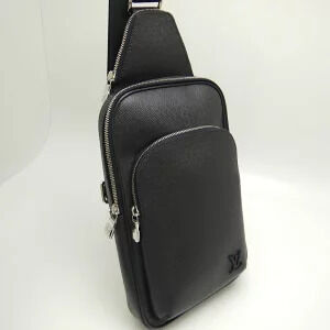 Louis Vuitton Bag Body Taiga Belt Sling Black Bum Crossbody Avenue Noir